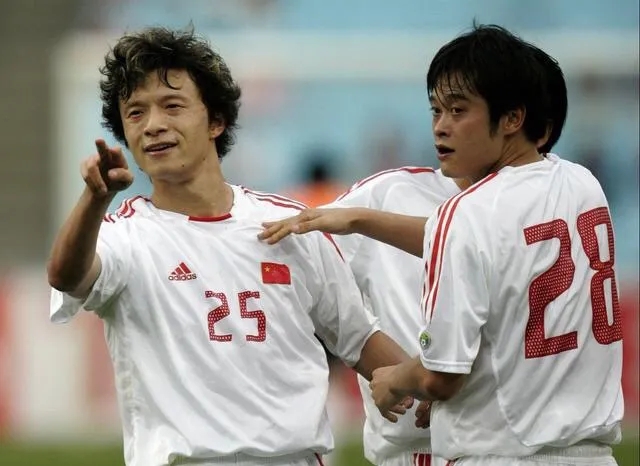 于根偉進球十強賽_中國男足2001年世界杯出線回顧_中國男足征戰世界杯歷史