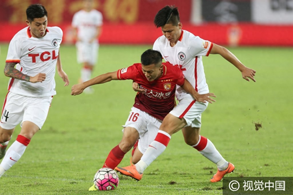 中超第25輪:恒大淘寶6-2遼寧宏運 高拉特破門獨霸射手榜