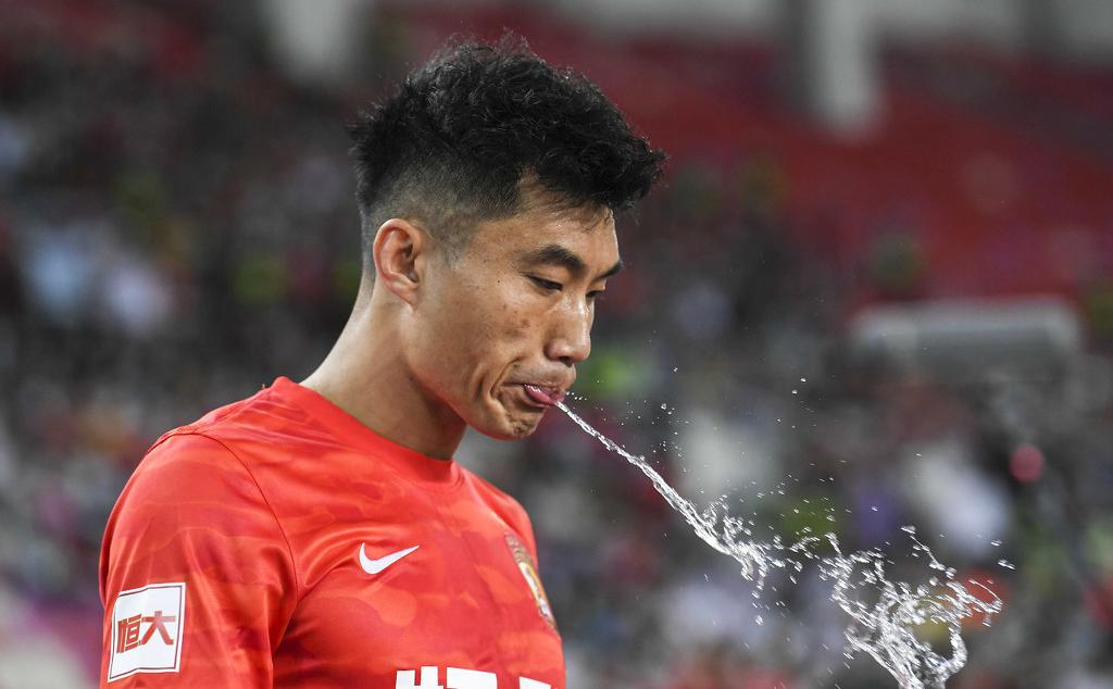 阿蘭狀態利好國足世界杯預選賽_中超聯賽烏龍球算誰的_中超首球阿蘭進球烏龍球