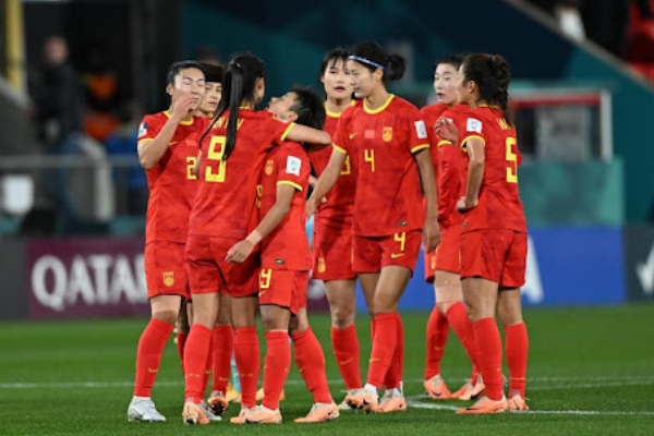 中國女足在歷屆女足世界杯的最佳成績是什么？