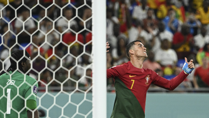 C羅回應“連續五屆世界杯進球”：我是第一位，非常自豪
