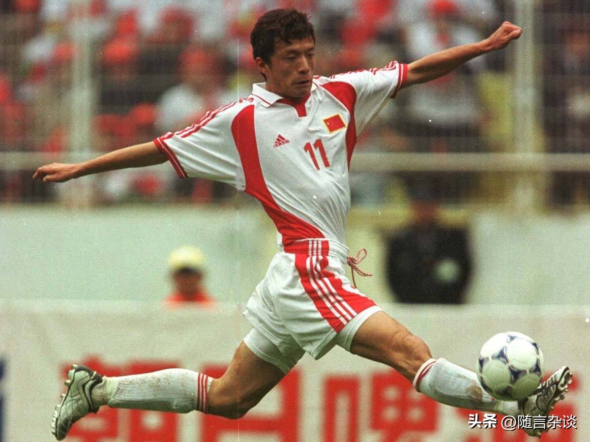 國足沖擊世界杯歷史_2001年國足集訓名單_2001年國足世界杯預選賽戰況